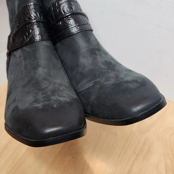 Vionic Carnelia Black Leather Western Booties women's size 11 like new - Picture 9 of 16